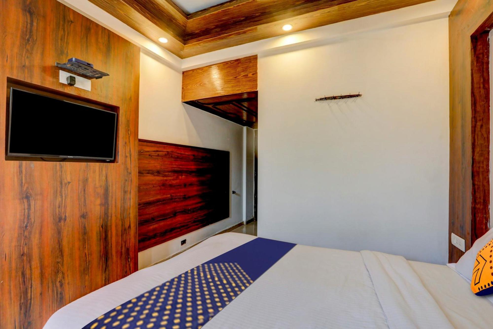 Hotel O Rajdhani Group Of Hotels Майсур Экстерьер фото