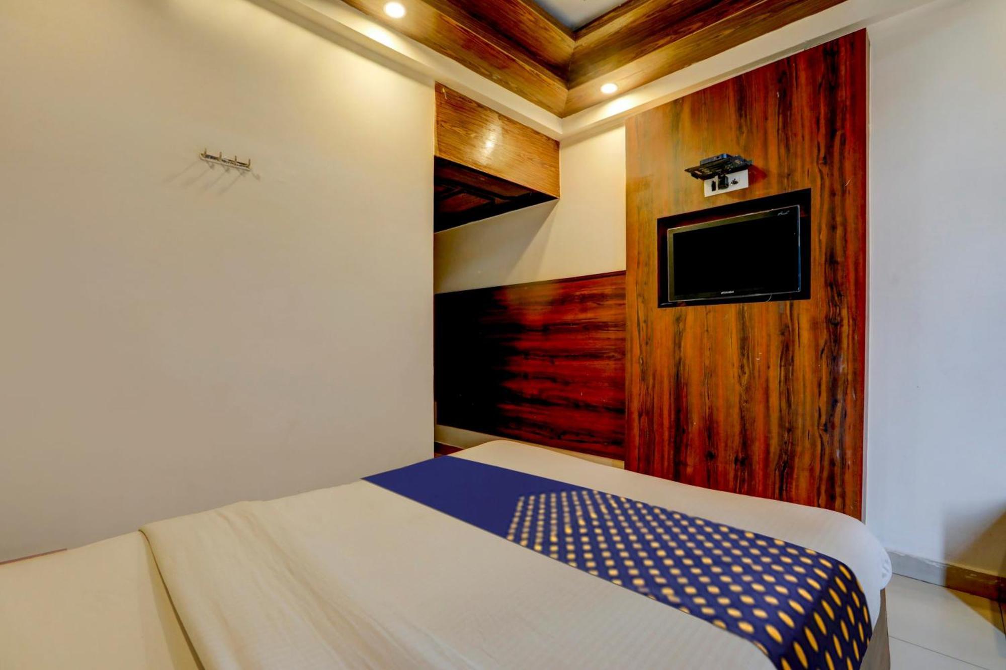 Hotel O Rajdhani Group Of Hotels Майсур Экстерьер фото